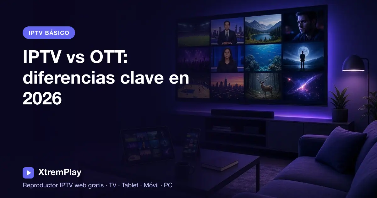 Espectador comparando streaming IPTV y OTT en un televisor y un portátil